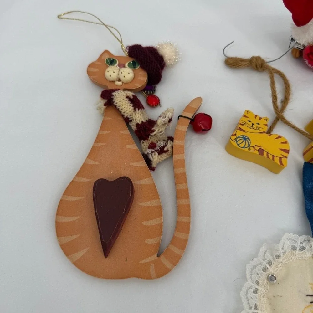 Cat Christmas Ornaments Vintage Mixed LOT Kitten Kitty Cat Holiday Decor 5 Pc